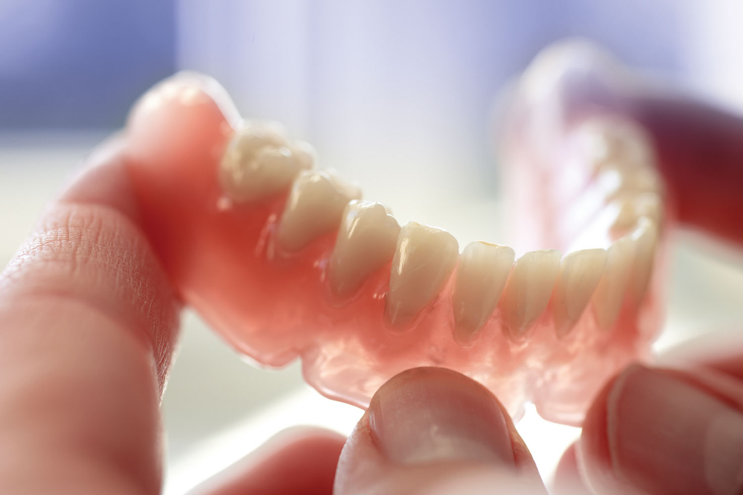 ایمپلنت دندان به صورت اقساطی |ایمپلنت دندان به صورت قسطی |ایمپلنت دندان چگونه صورت می گیرد